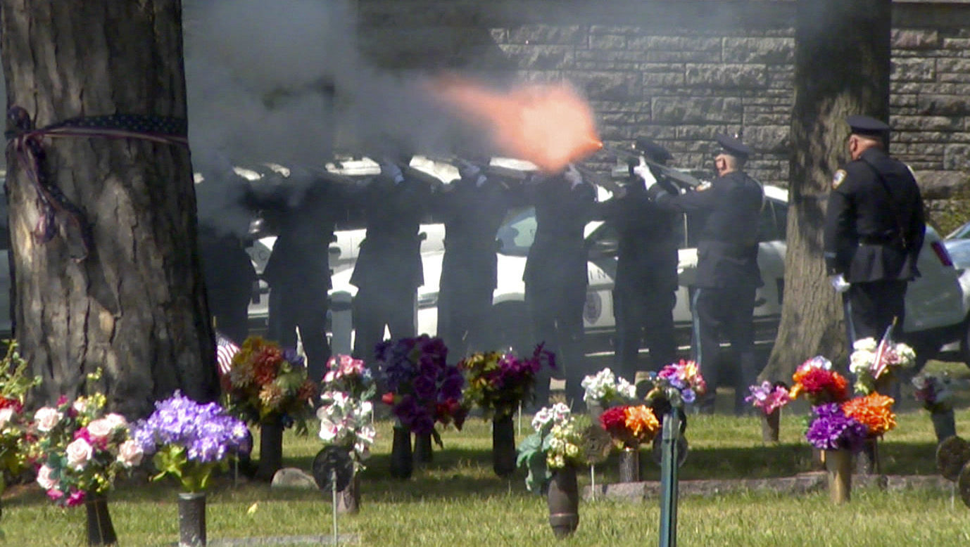 Herrera funeral, 9.12
